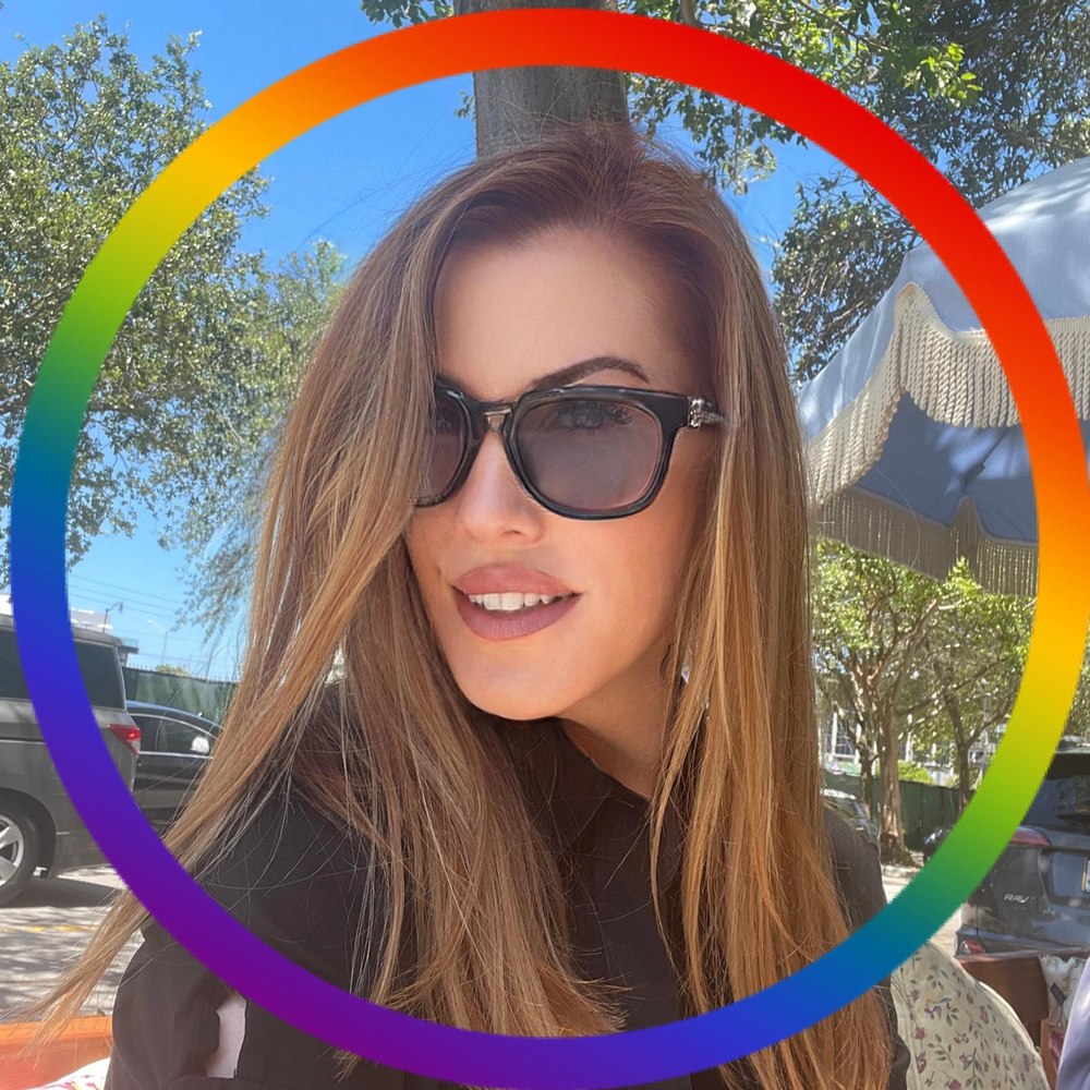 Meet your Posher, Juana